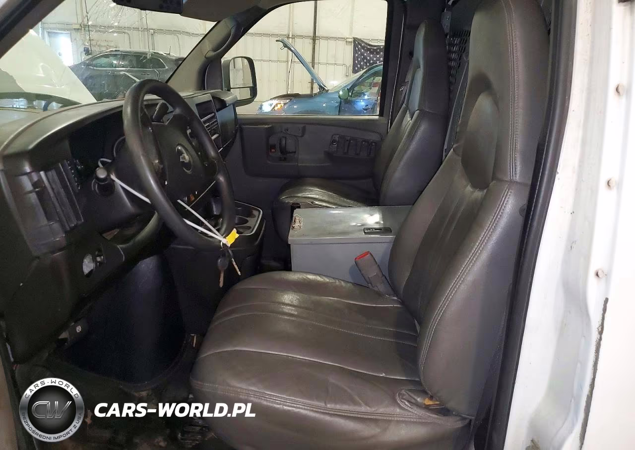 2008 Chevrolet Express 2500 Delivery Van VIN:1GCGG25C581232379 - 7