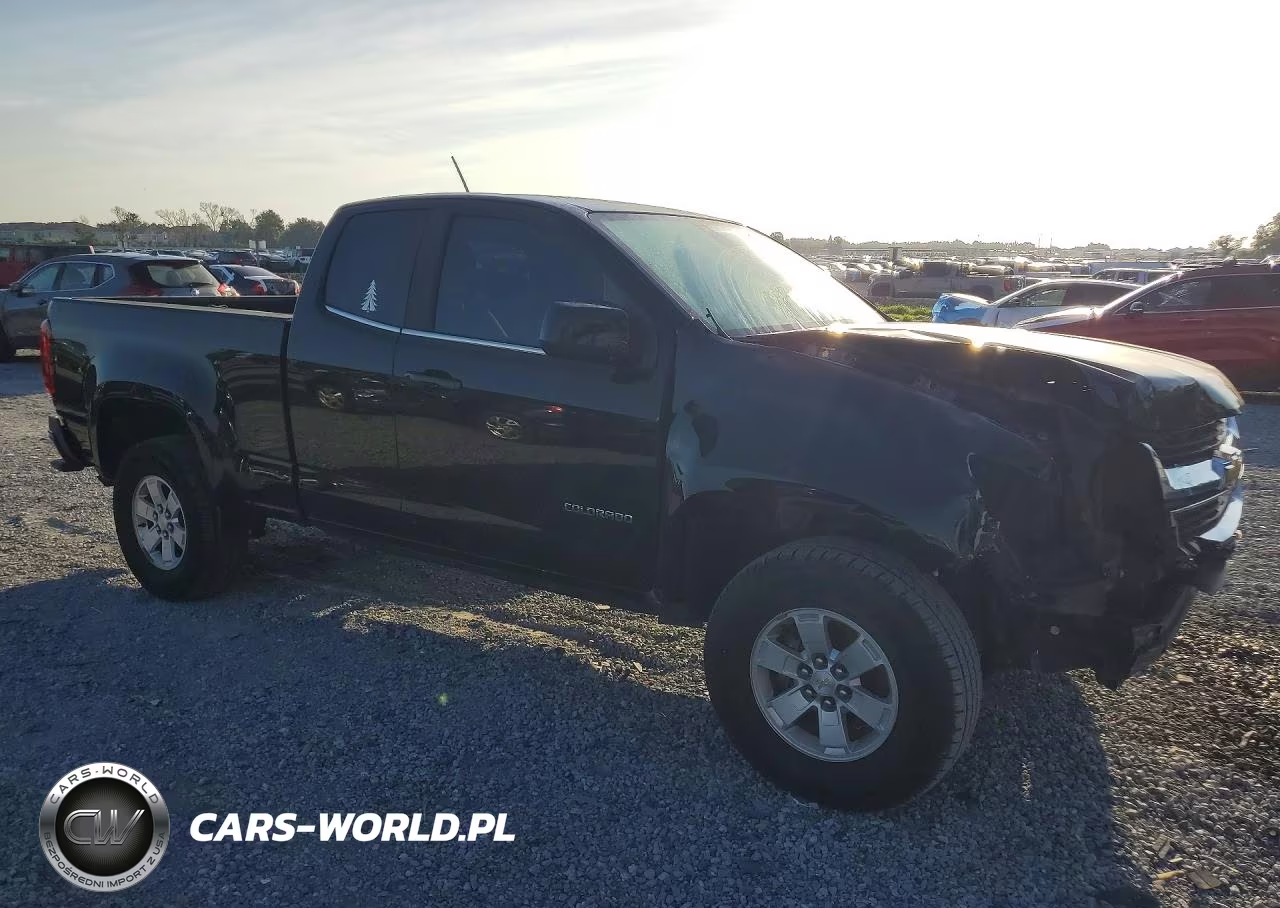 2018 Chevrolet Colorado VIN:1GCHSBEA7J1196296 - 4
