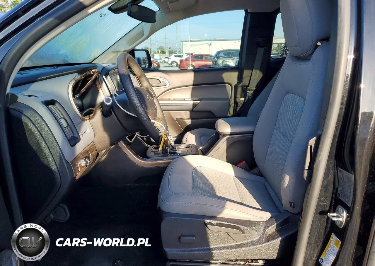 2018 Chevrolet Colorado VIN:1GCHSBEA7J1196296 - 7