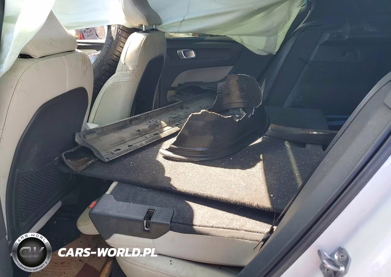 2020 Volvo Xc40 T5 Momentum VIN:YV4162UK1L2261198 - 10