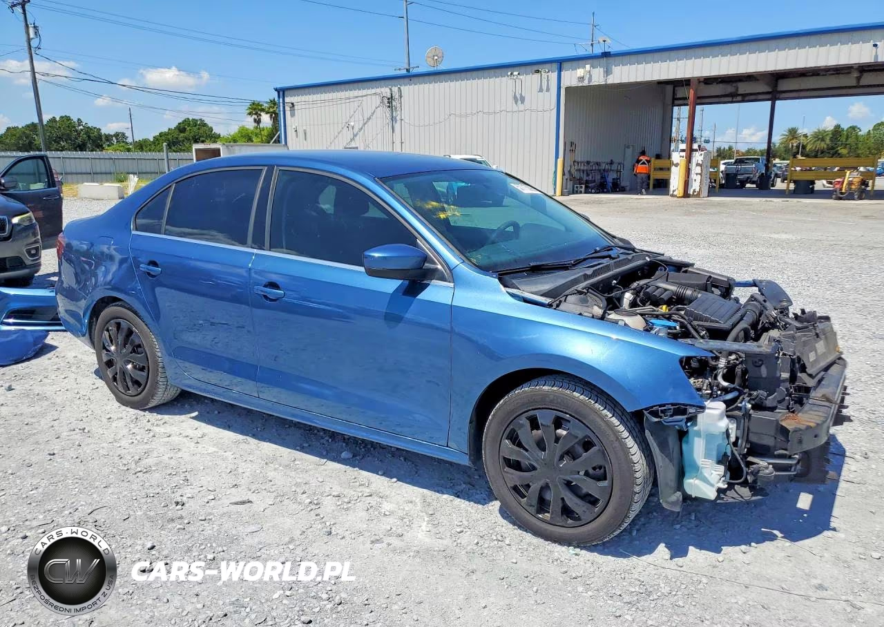 2017 Volkswagen Jetta S VIN:3VW2B7AJXHM383146 - 4