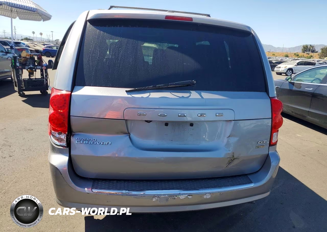 2018 Dodge Grand Caravan Gt VIN:2C4RDGEG6JR283926 - 6