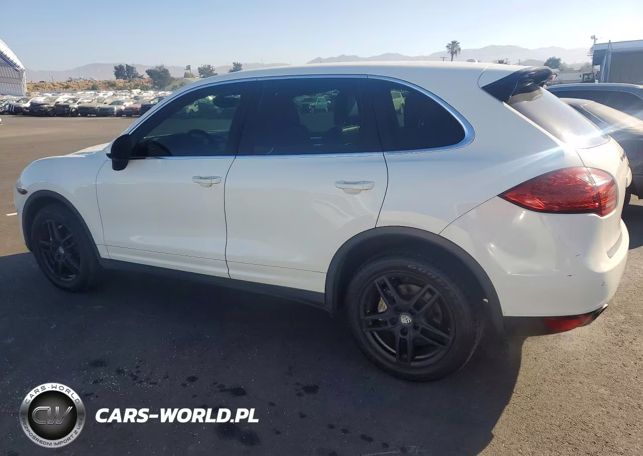 2011 Porsche Cayenne S VIN:WP1AB2A25BLA42058 - 2