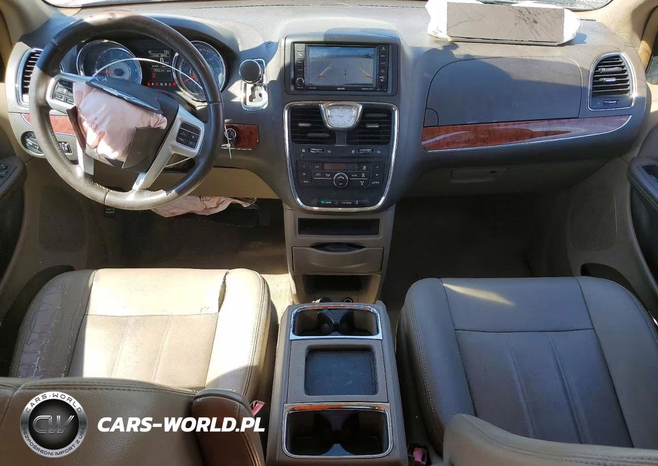 2015 Chrysler Town & Country Touring VIN:2C4RC1BG2FR751596 - 8