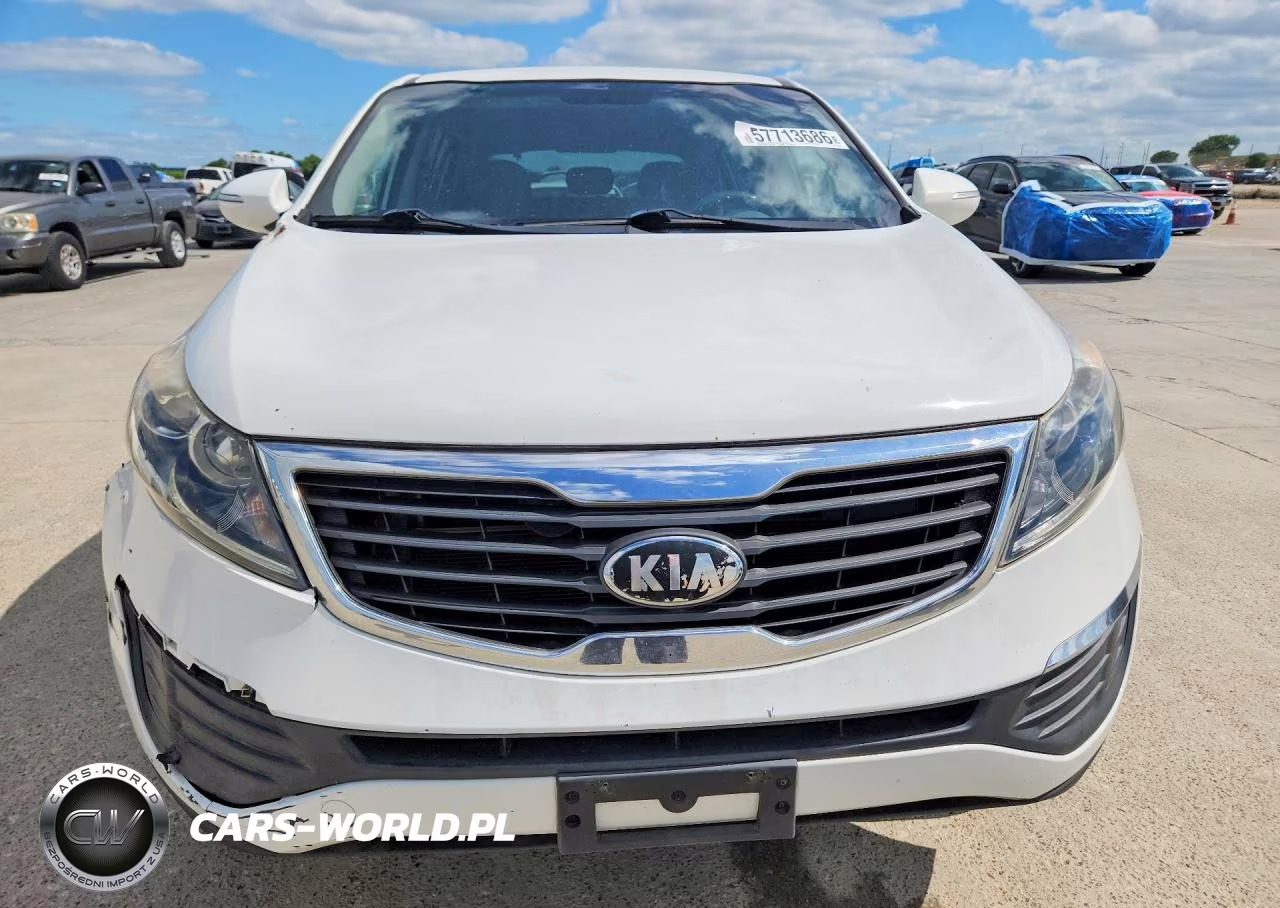 2013 Kia Sportage Lx VIN:KNDPBCA21D7543641 - 5