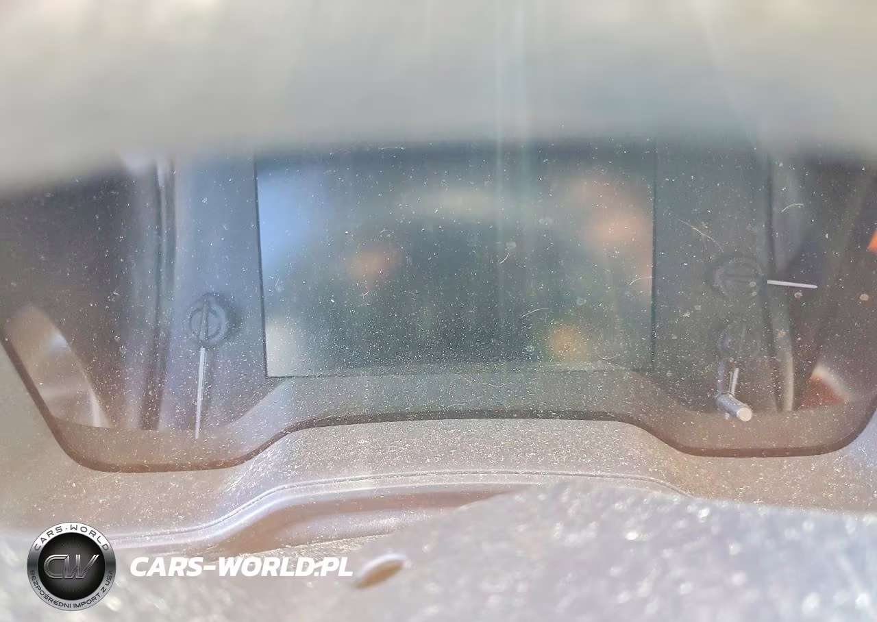 2020 Toyota Corolla Le VIN:JTDEBRBE8LJ023781 - 9