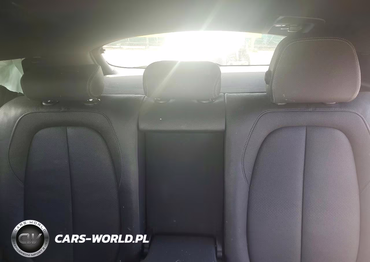 2018 BMW X2 xDrive28I VIN:WBXYJ5C37JEF82062 - 10