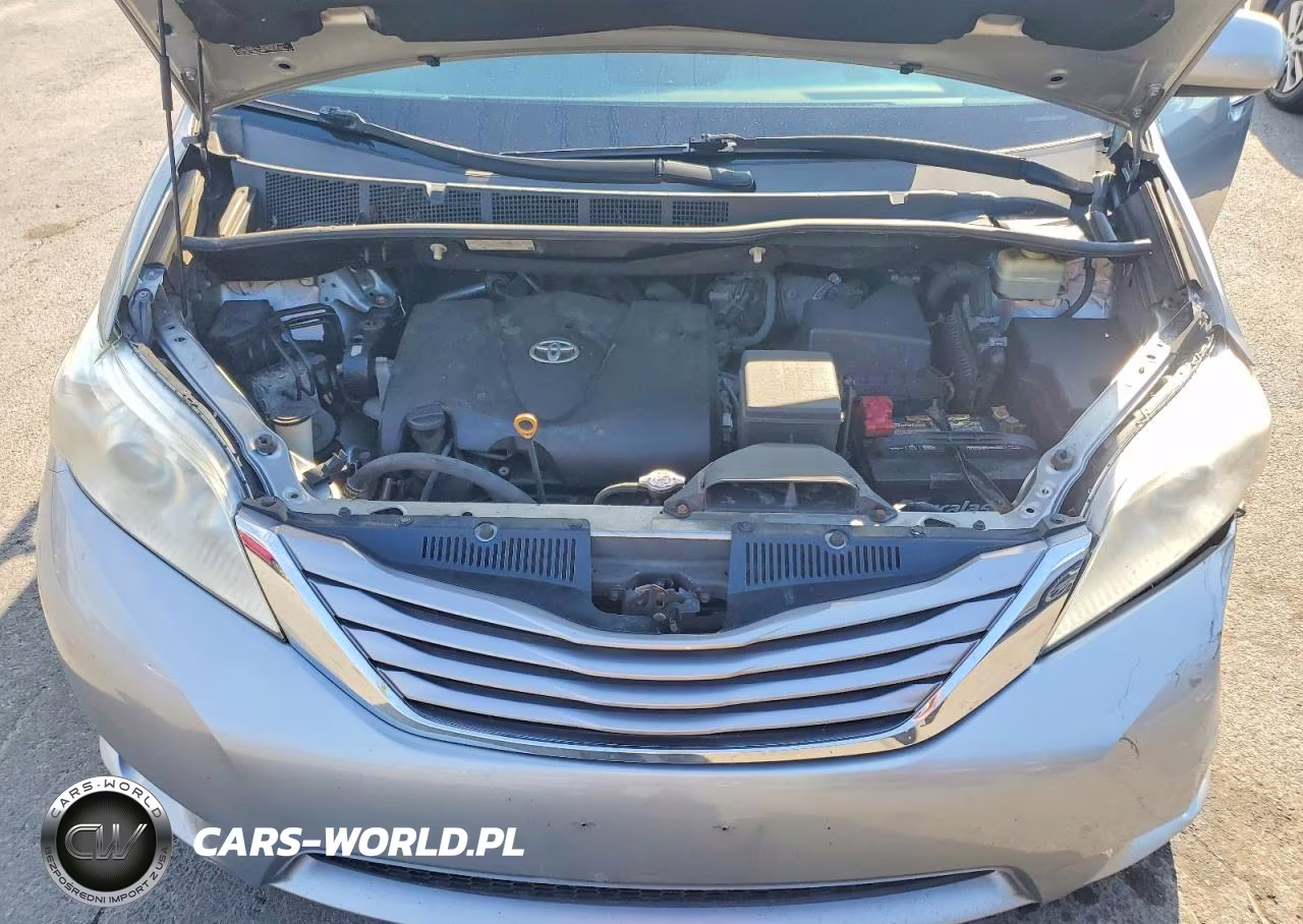 2017 Toyota Sienna Xle 8-Passenger VIN:5TDYZ3DC2HS830079 - 12