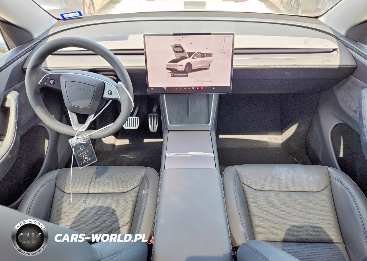 2026 Tesla Model Y VIN:7SAYGDEDXTA491443 - 8