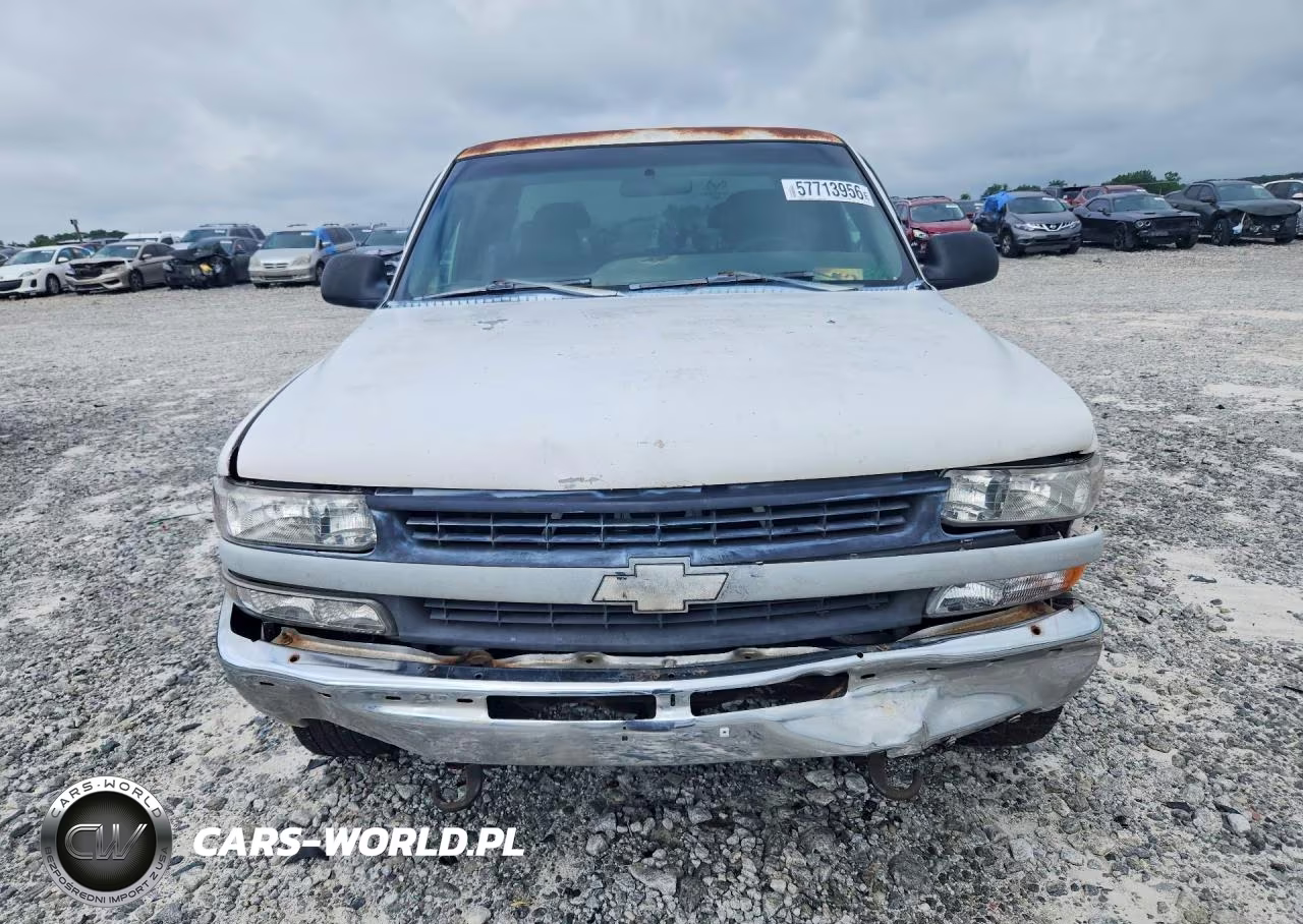 2002 Chevrolet Silverado C1500 VIN:2GCEC19TX21342112 - 5
