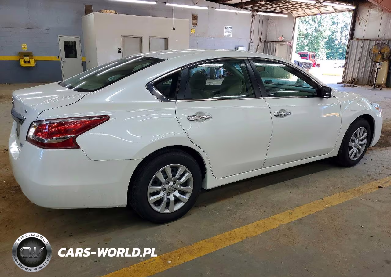 2013 Nissan Altima 2.5 VIN:1N4AL3AP8DC155981 - 3