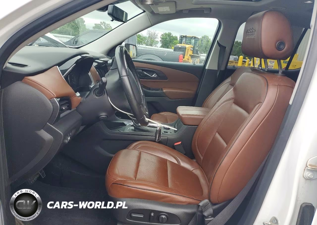 2019 Chevrolet Traverse High Country VIN:1GNEVJKW3KJ136576 - 7
