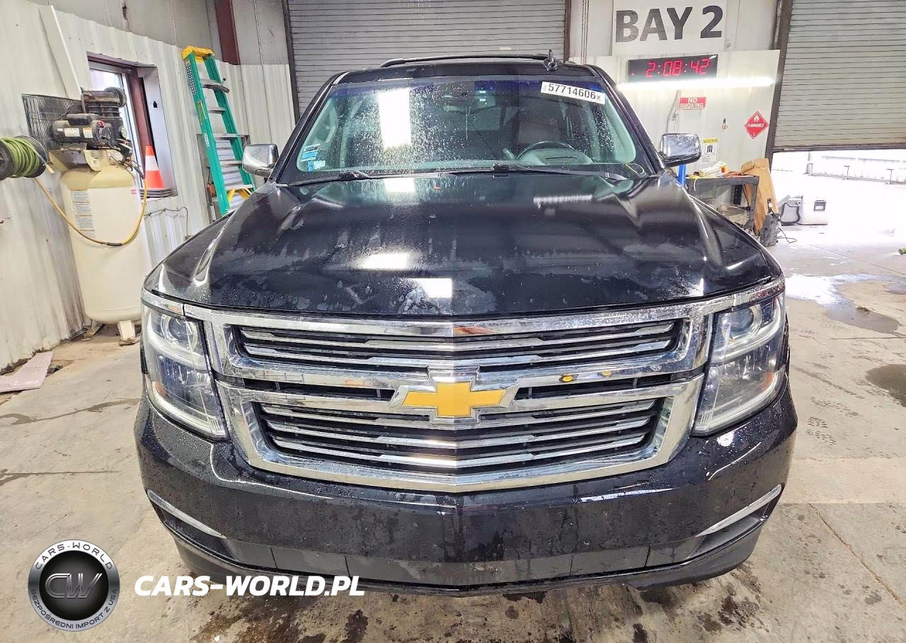2019 Chevrolet Tahoe K1500 Premier VIN:1GNSKCKJ8KR145853 - 5