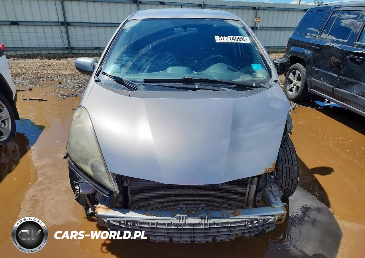 2009 Honda Fit VIN:JHMGE88229S006161 - 5