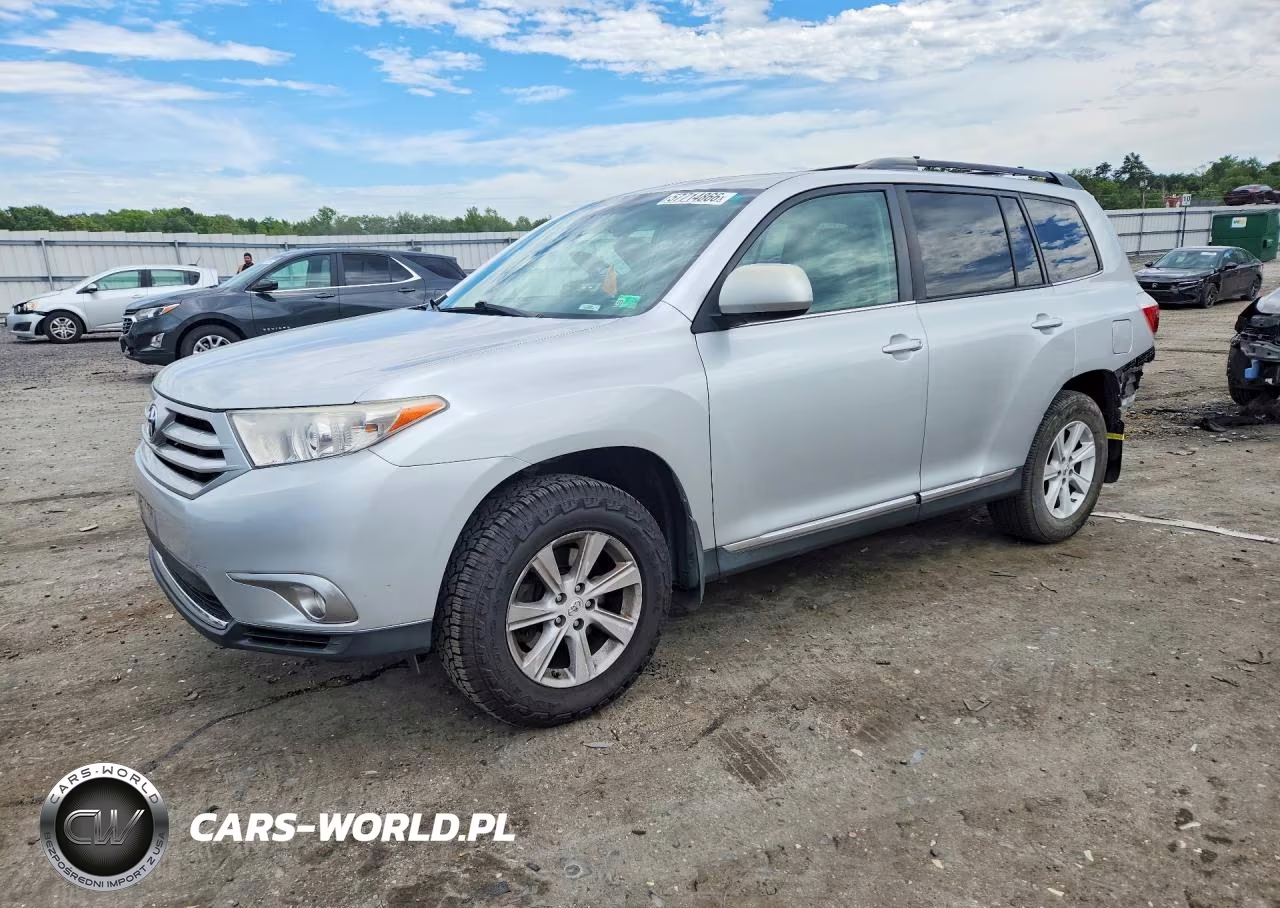 2012 Toyota Highlander Se