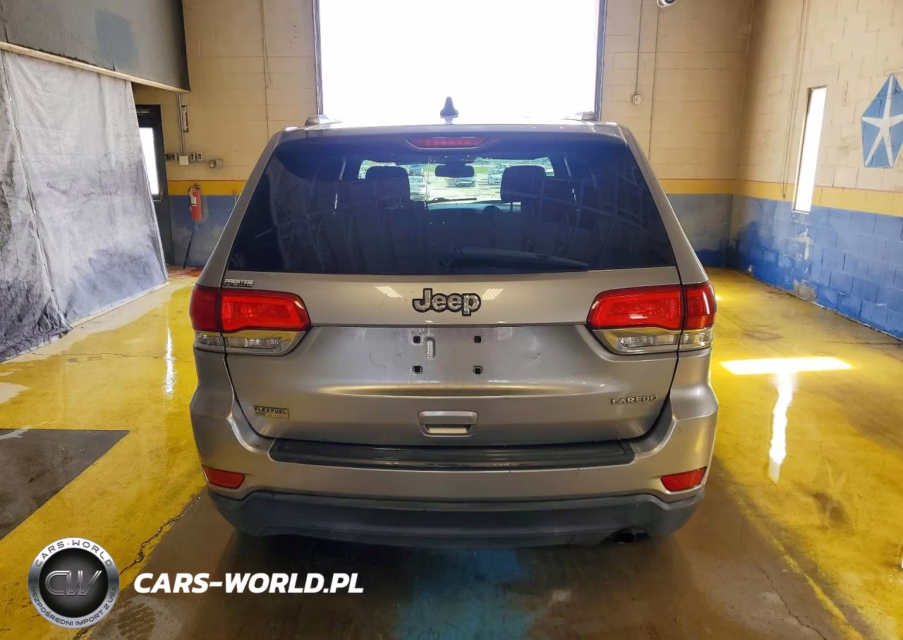2015 Jeep Grand Cherokee Laredo VIN:1C4RJEAG7FC198693 - 6