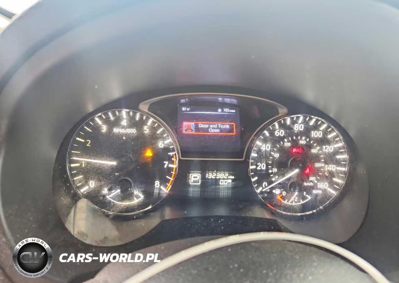 2015 Nissan Altima 2.5 S VIN:1N4AL3AP3FN352404 - 9