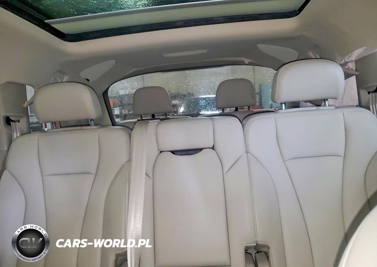 2019 Audi Q7 Premium Plus VIN:WA1LAAF71KD006044 - 10