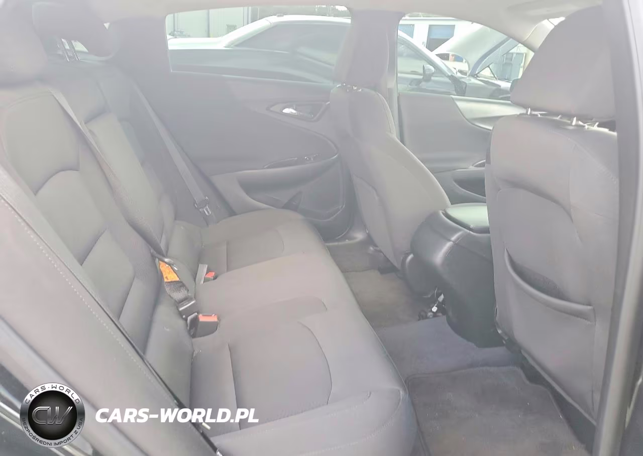 2018 Chevrolet Malibu Ls VIN:1G1ZB5ST4JF258227 - 10