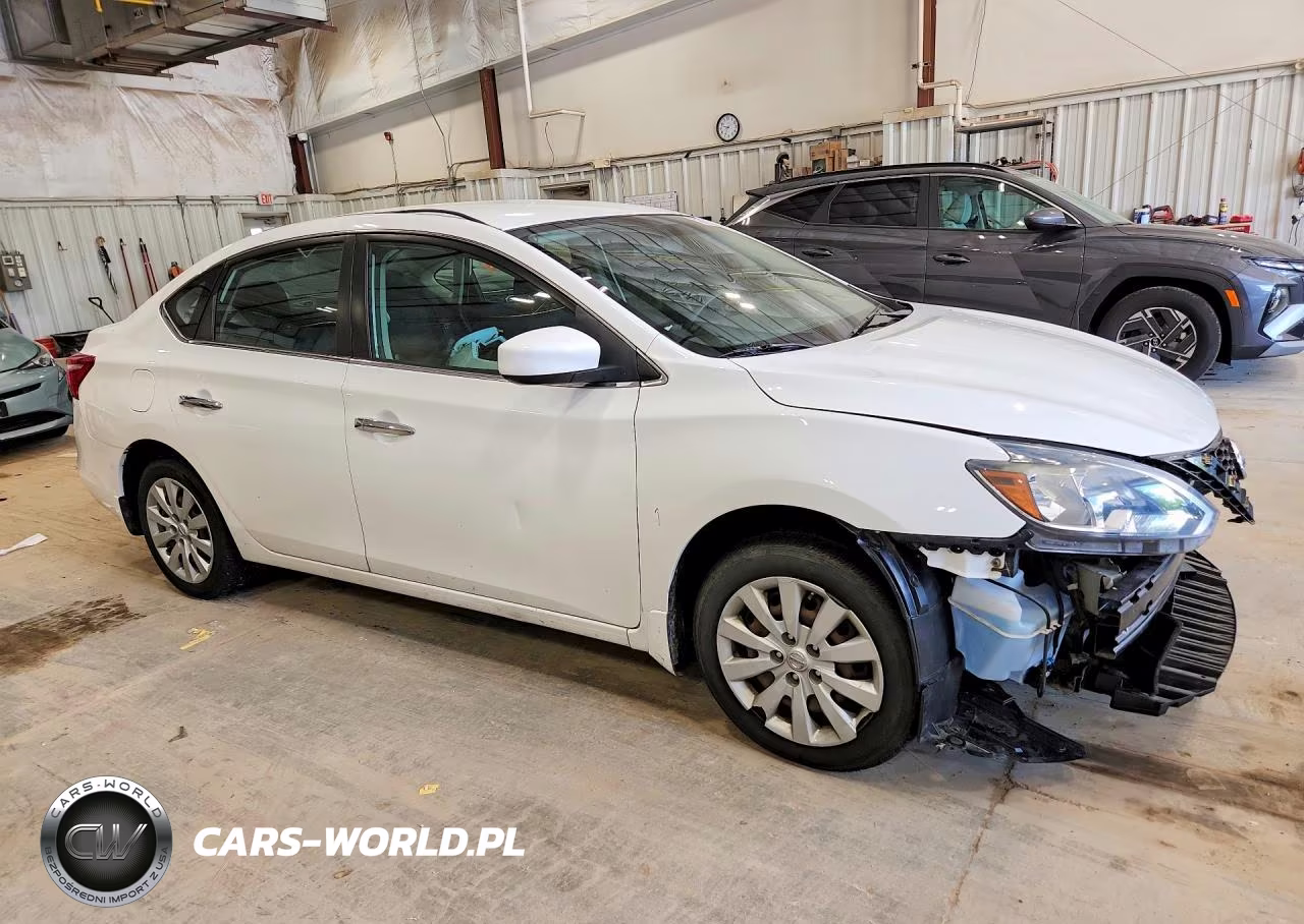 2017 Nissan Sentra S VIN:3N1AB7AP6HY371249 - 4