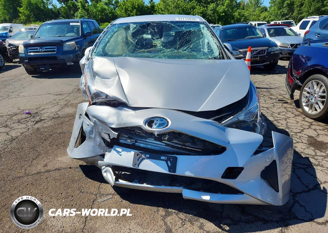 2017 Toyota Prius Three VIN:JTDKARFU6H3536191 - 5