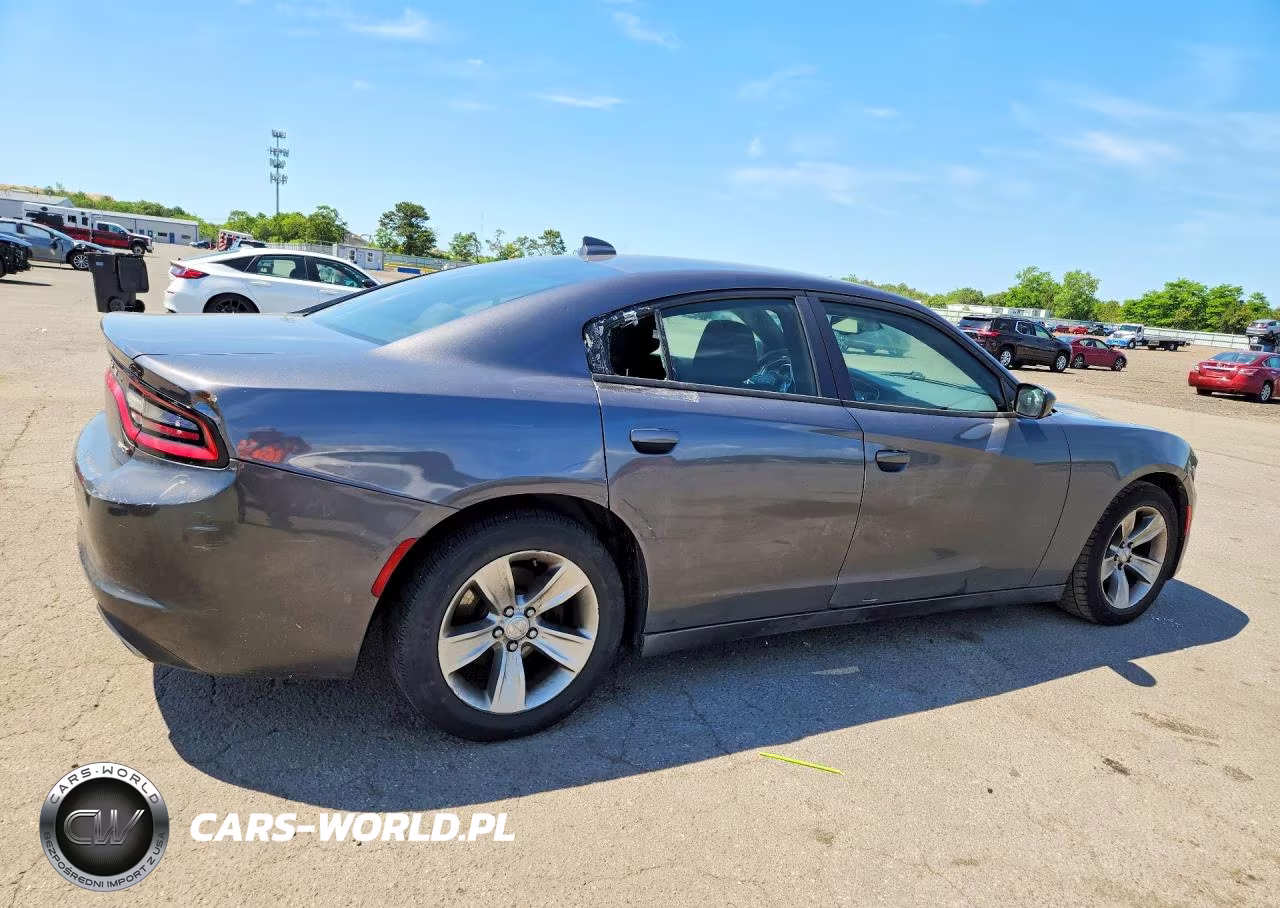 2016 Dodge Charger Sxt VIN:2C3CDXHG6GH355471 - 3