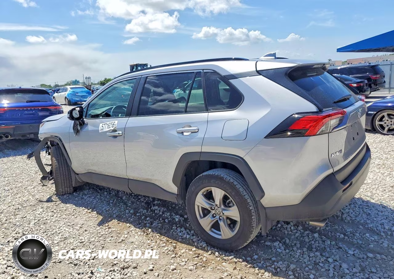 2025 Toyota Rav4 Xle VIN:2T3W1RFV3SC311761 - 2