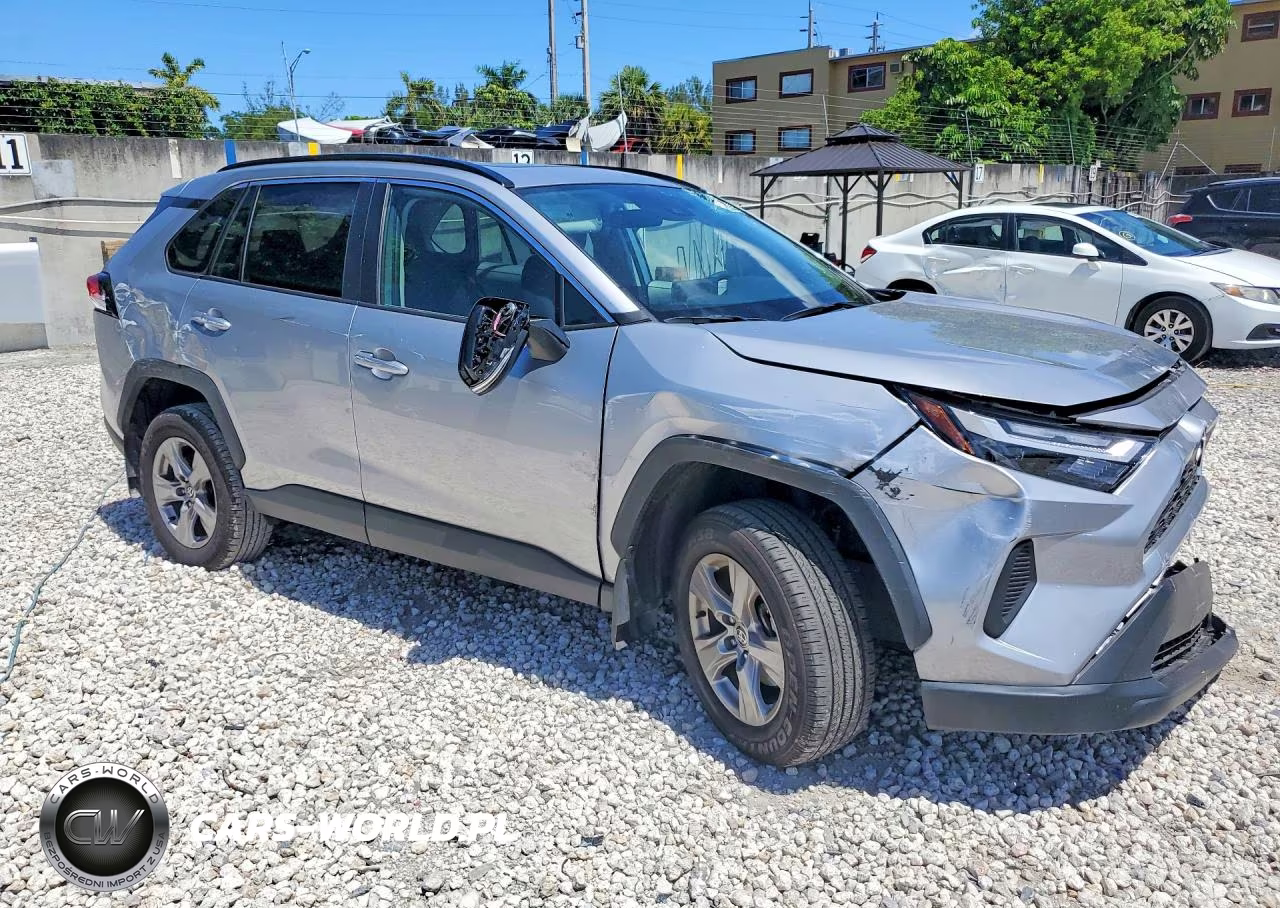 2025 Toyota Rav4 Xle VIN:2T3W1RFV3SC311761 - 4