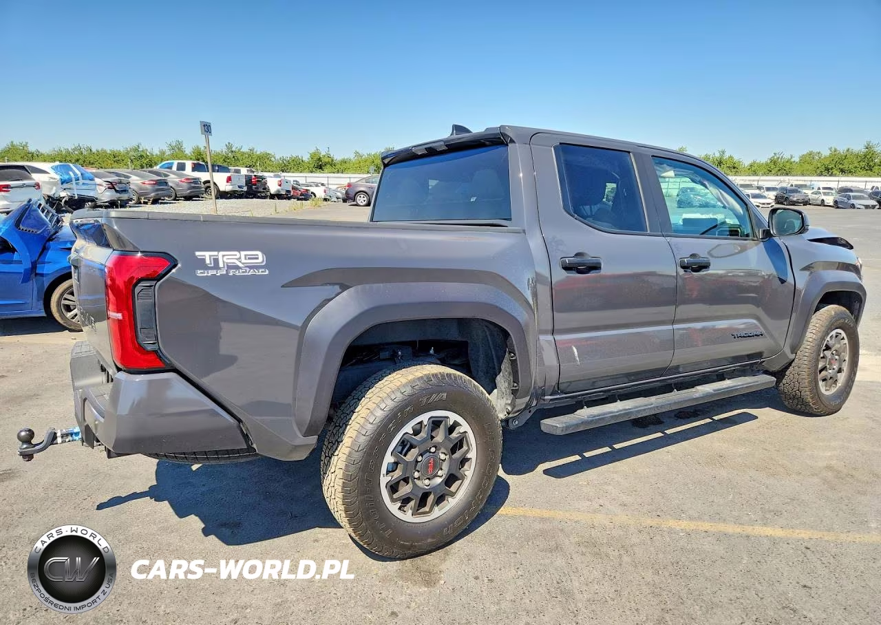 2025 Toyota Tacoma Trd Off-Road VIN:3TMLB5JN7SM151612 - 3