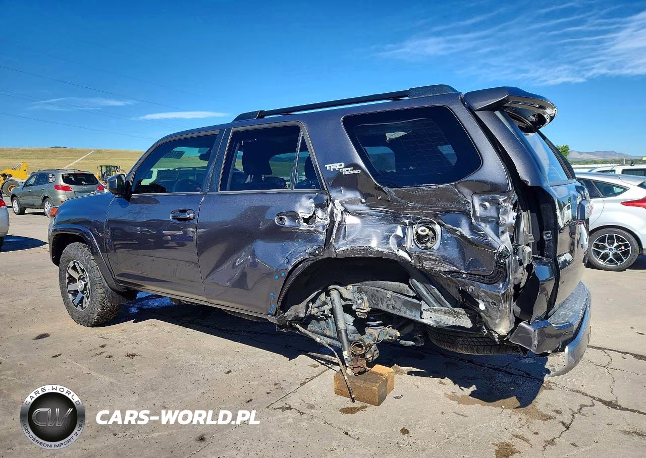 2019 Toyota 4Runner Trd Off-Road VIN:JTEBU5JR8K5669237 - 2