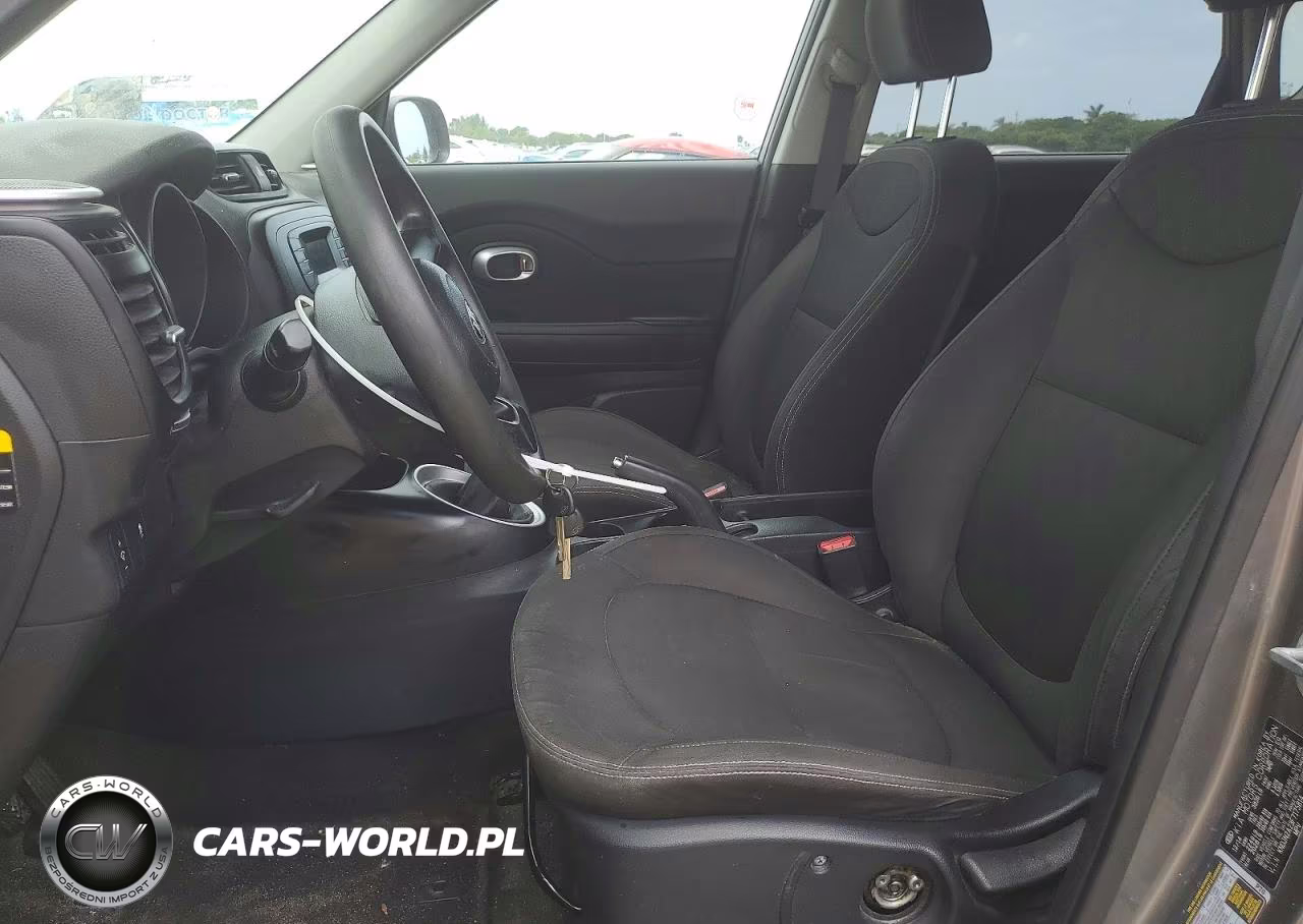 2015 Kia Soul VIN:KNDJN2A23F7175814 - 7