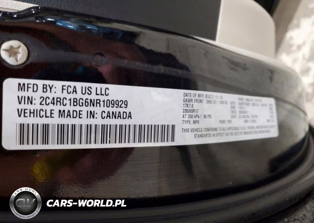 2022 Chrysler Pacifica Touring L VIN:2C4RC1BG6NR109929 - 13