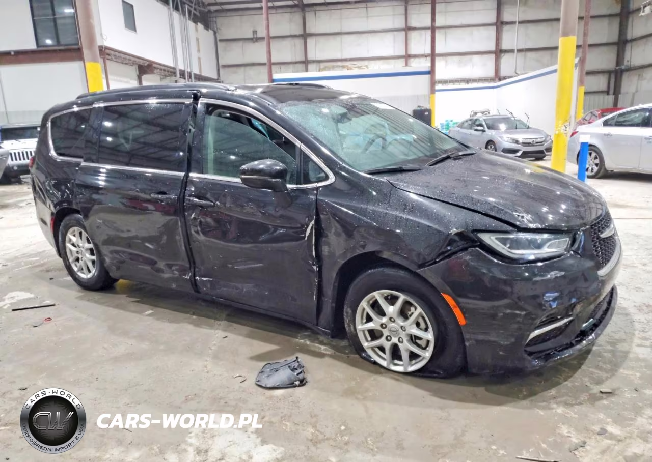 2022 Chrysler Pacifica Touring L VIN:2C4RC1BG6NR109929 - 4