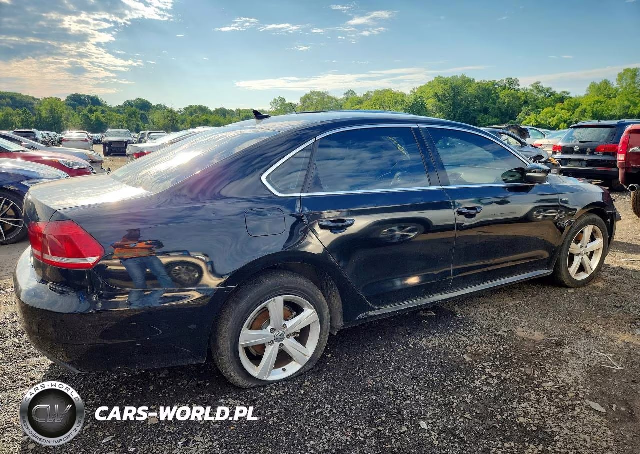 2015 Volkswagen Passat S VIN:1VWAT7A38FC116581 - 3