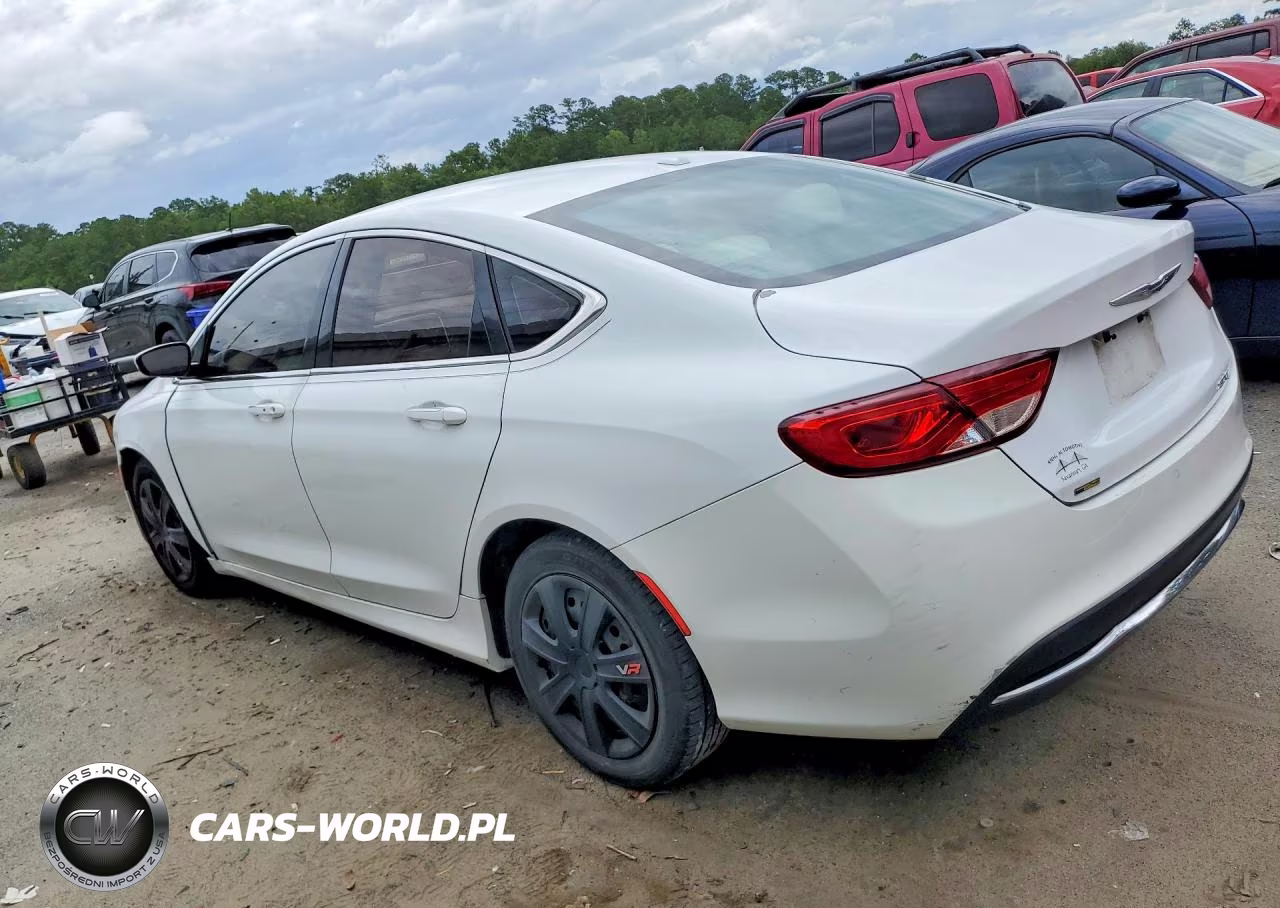 2015 Chrysler 200 C VIN:1C3CCCCB2FN629181 - 2