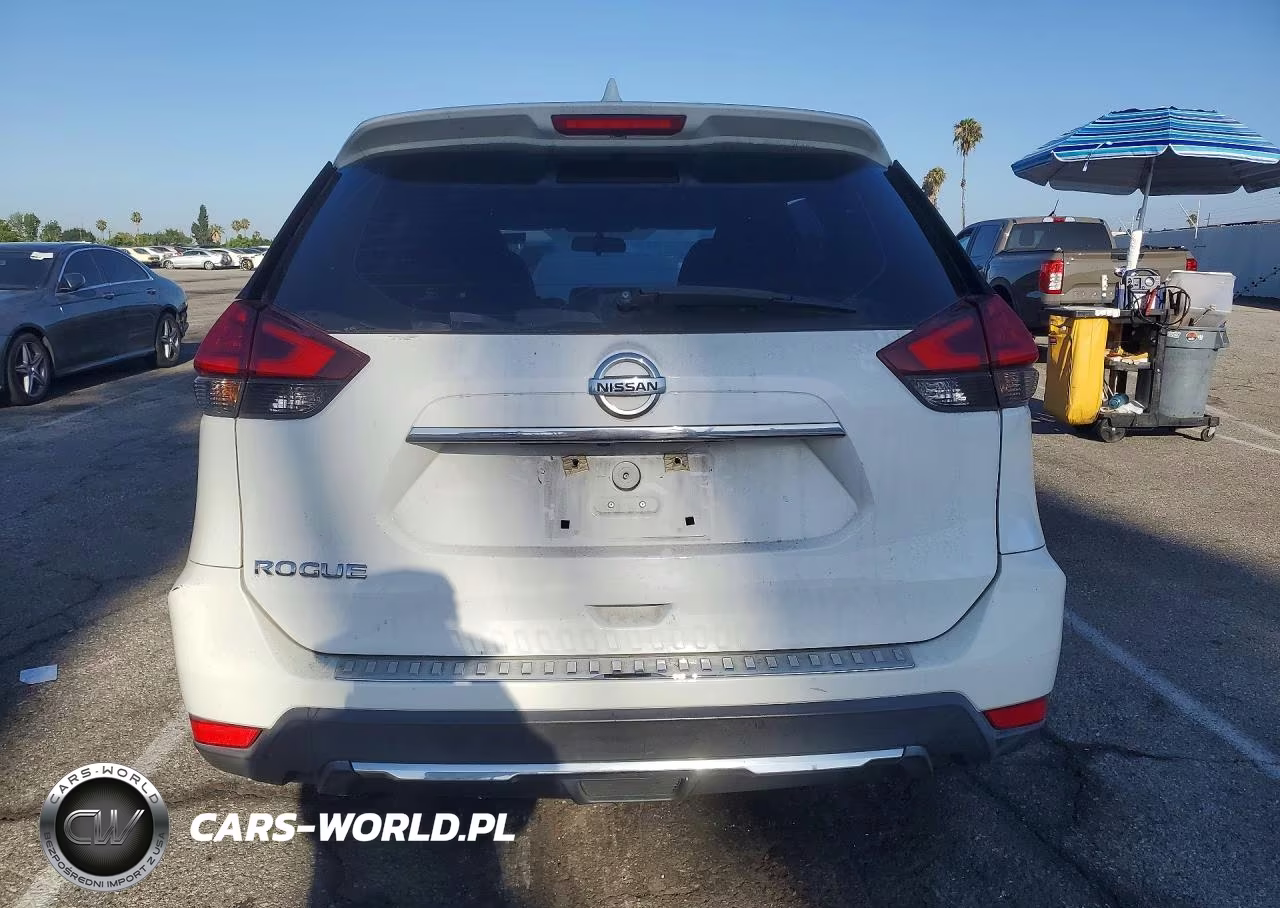 2017 Nissan Rogue S VIN:5N1AT2MT5HC741729 - 6