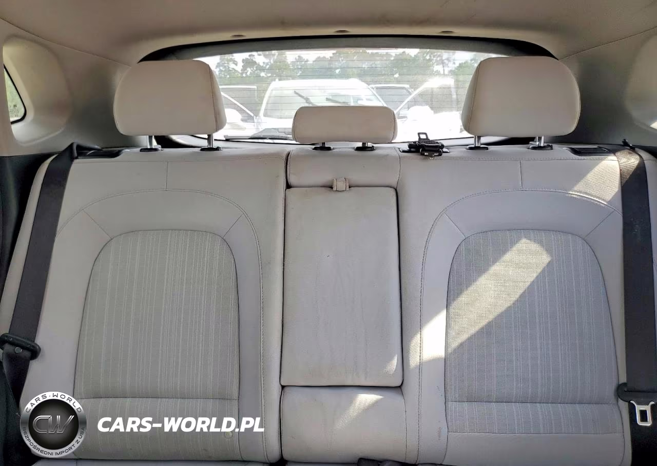 2022 Hyundai Kona Sel VIN:KM8K32AB7NU762409 - 10