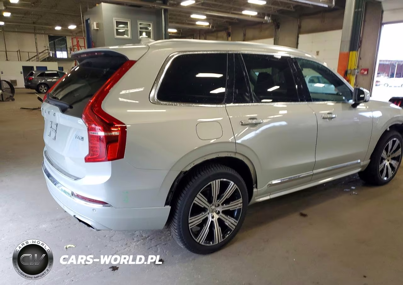 2020 Volvo Xc90 T6 Inscription VIN:YV4A22PL7L1584127 - 3