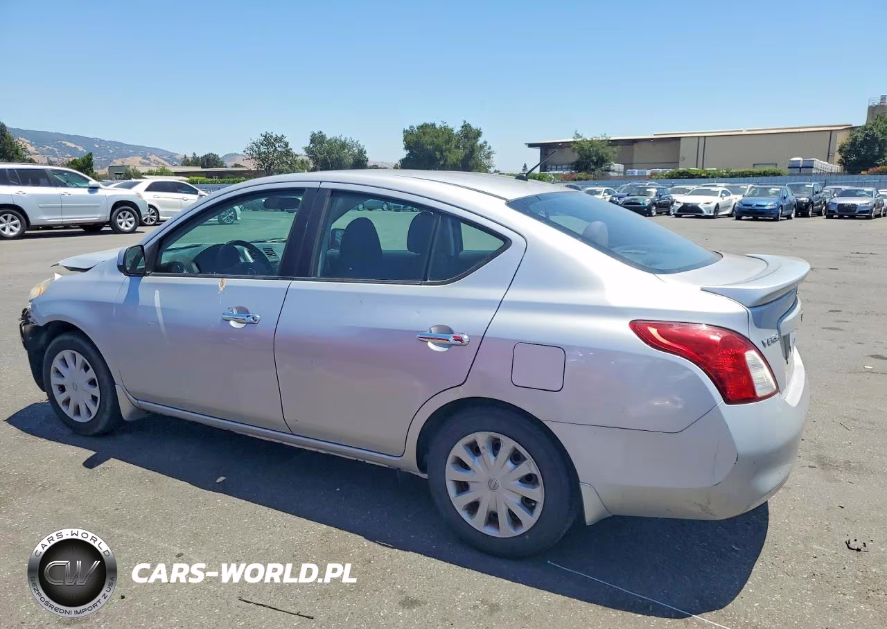 2013 Nissan Versa 1.6 S VIN:3N1CN7AP2DL861744 - 2