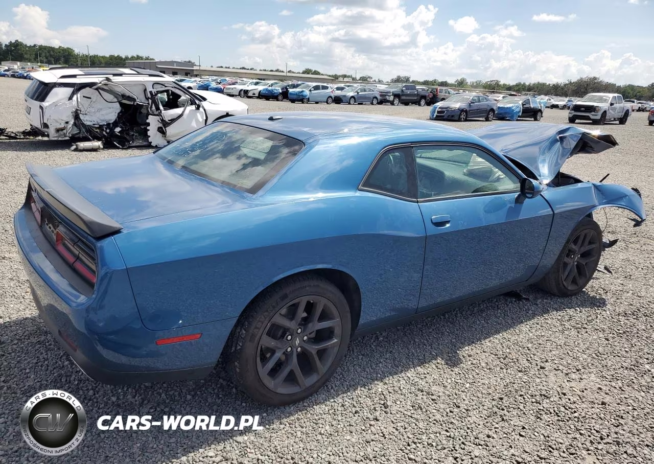 2022 Dodge Challenger Sxt VIN:2C3CDZAG7NH257360 - 3
