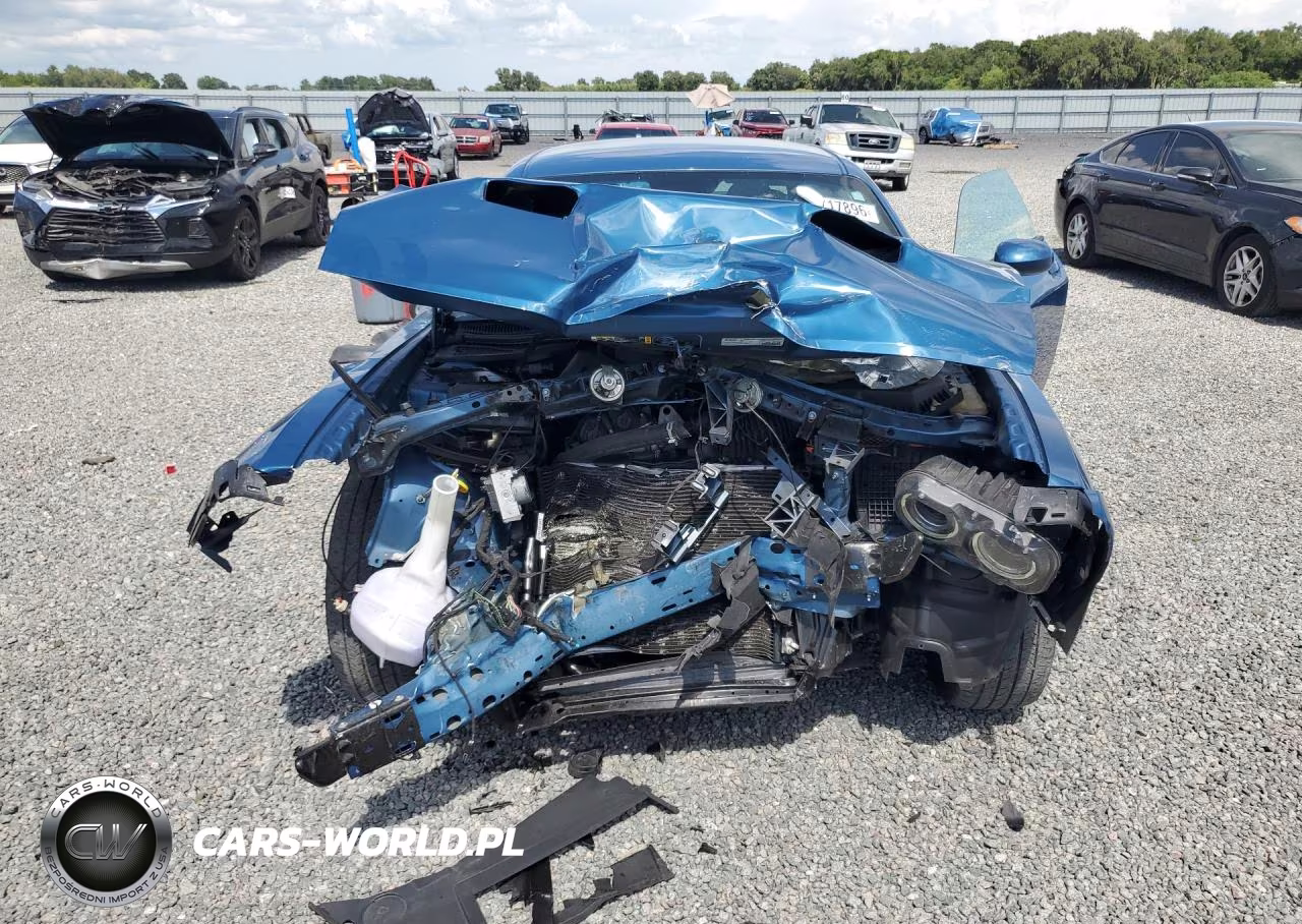 2022 Dodge Challenger Sxt VIN:2C3CDZAG7NH257360 - 5