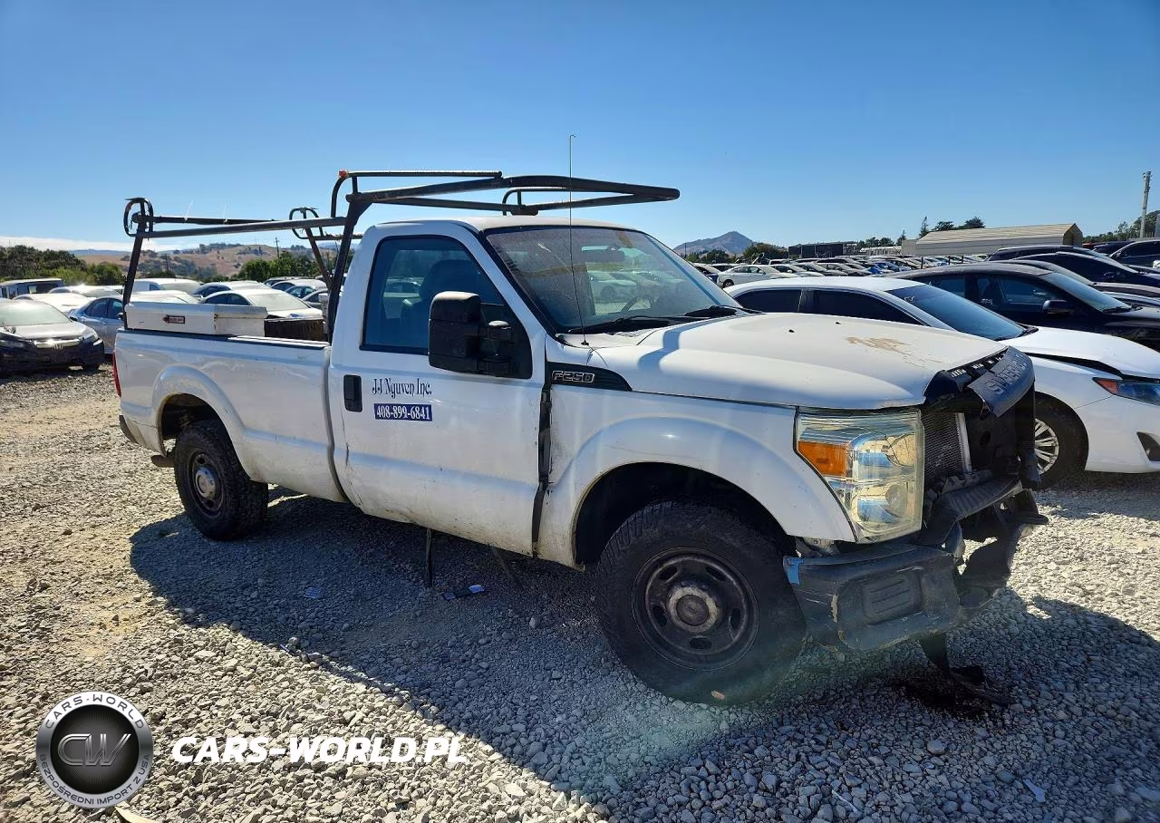 2012 Ford F250 Super Duty VIN:1FTBF2A6XCEA12153 - 4