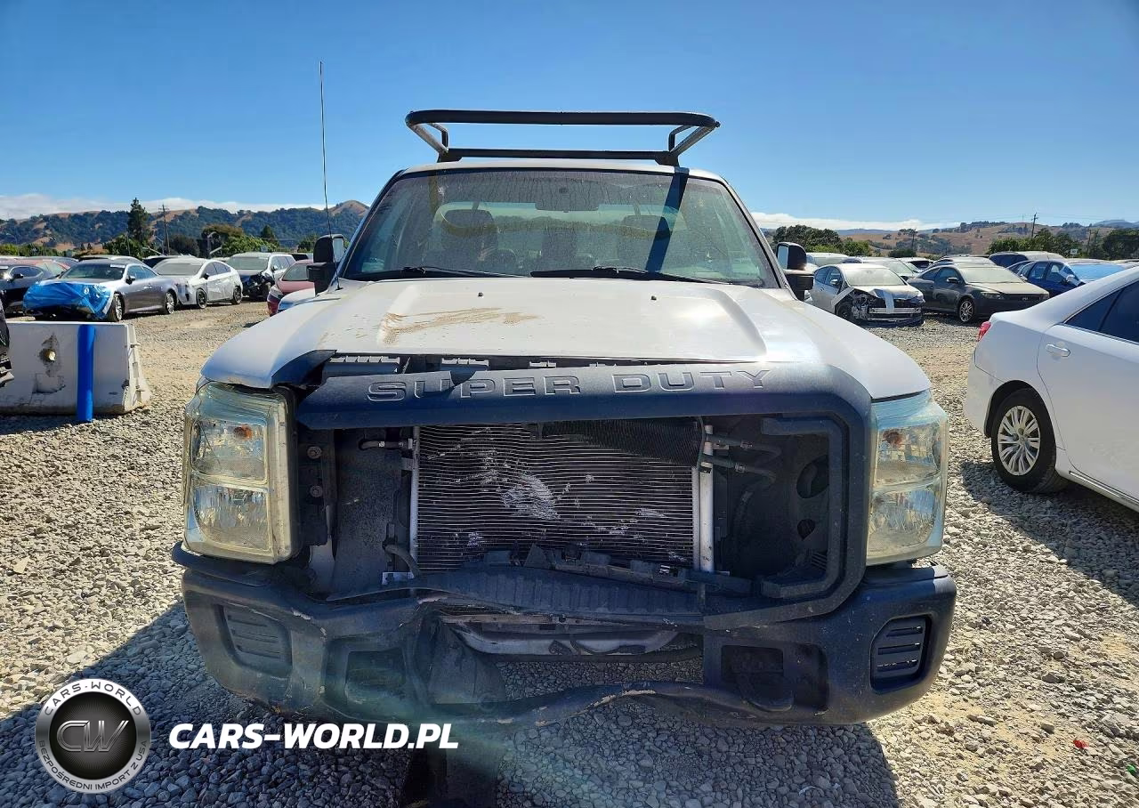 2012 Ford F250 Super Duty VIN:1FTBF2A6XCEA12153 - 5