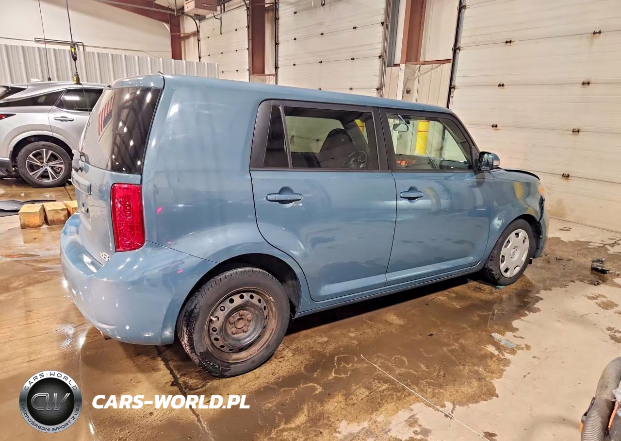 2008 Toyota Scion Xb VIN:JTLKE50E581044850 - 3