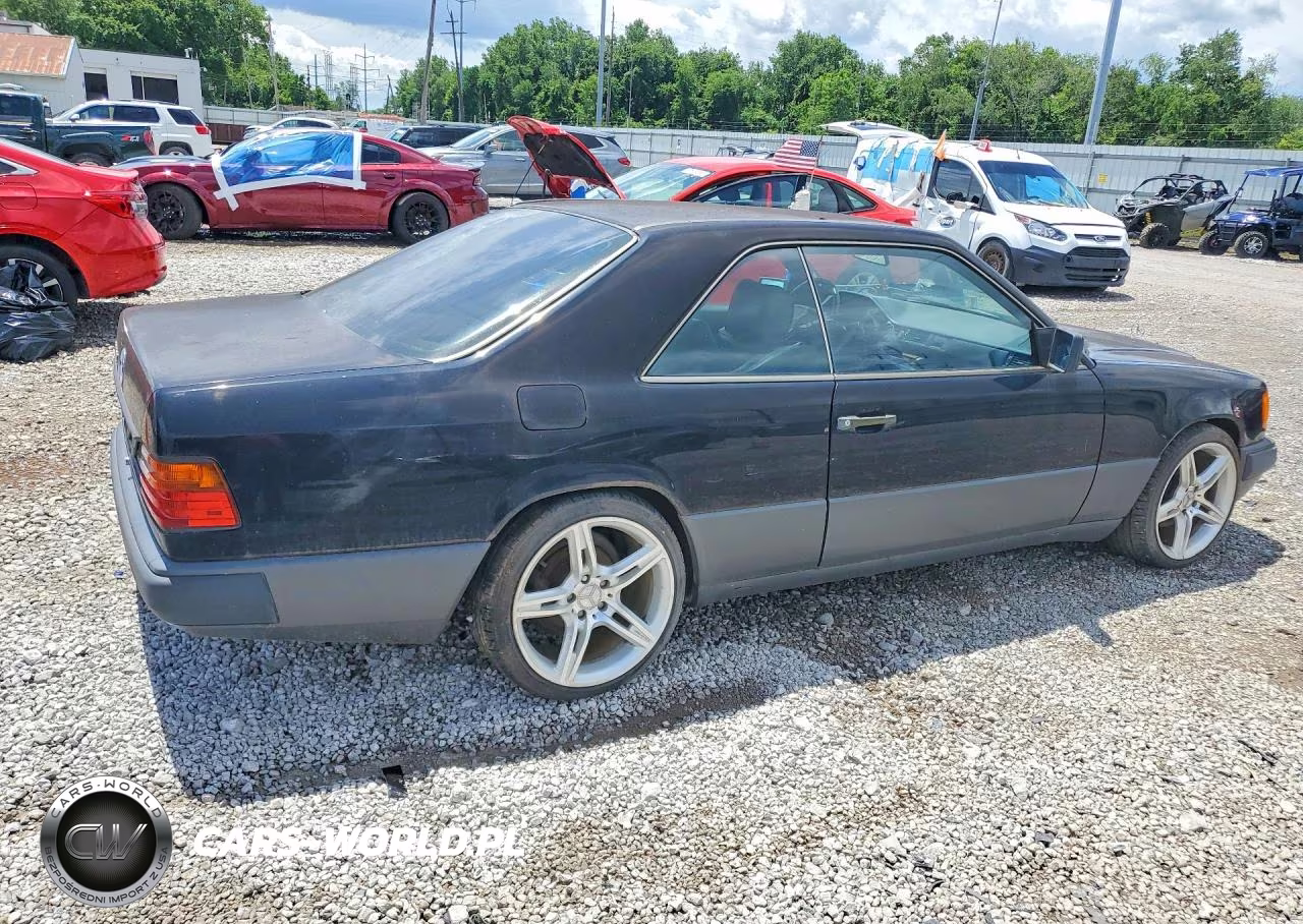 1989 Mercedes-Benz 300 Ce VIN:WDBEA50D4KA884264 - 3