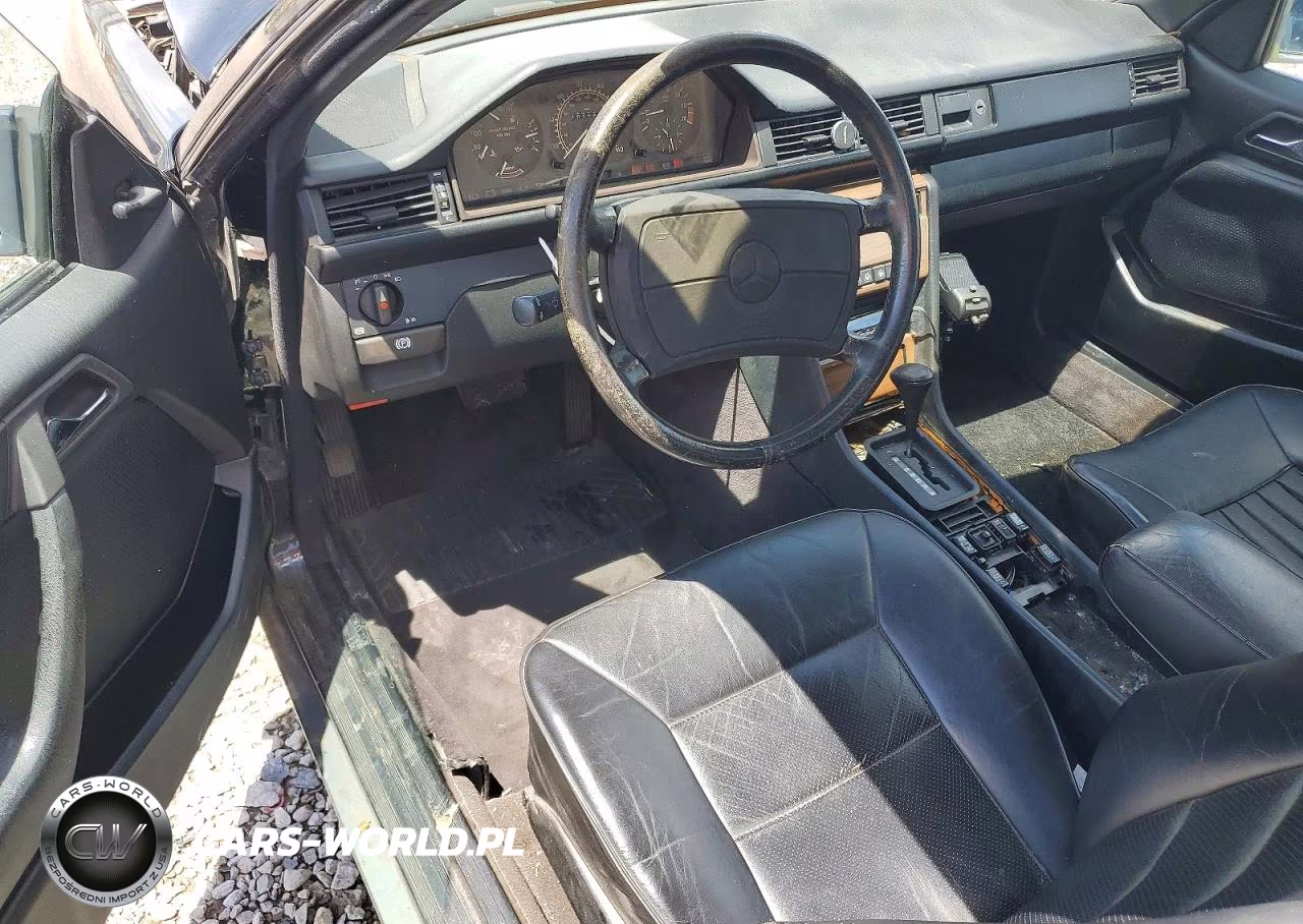 1989 Mercedes-Benz 300 Ce VIN:WDBEA50D4KA884264 - 8
