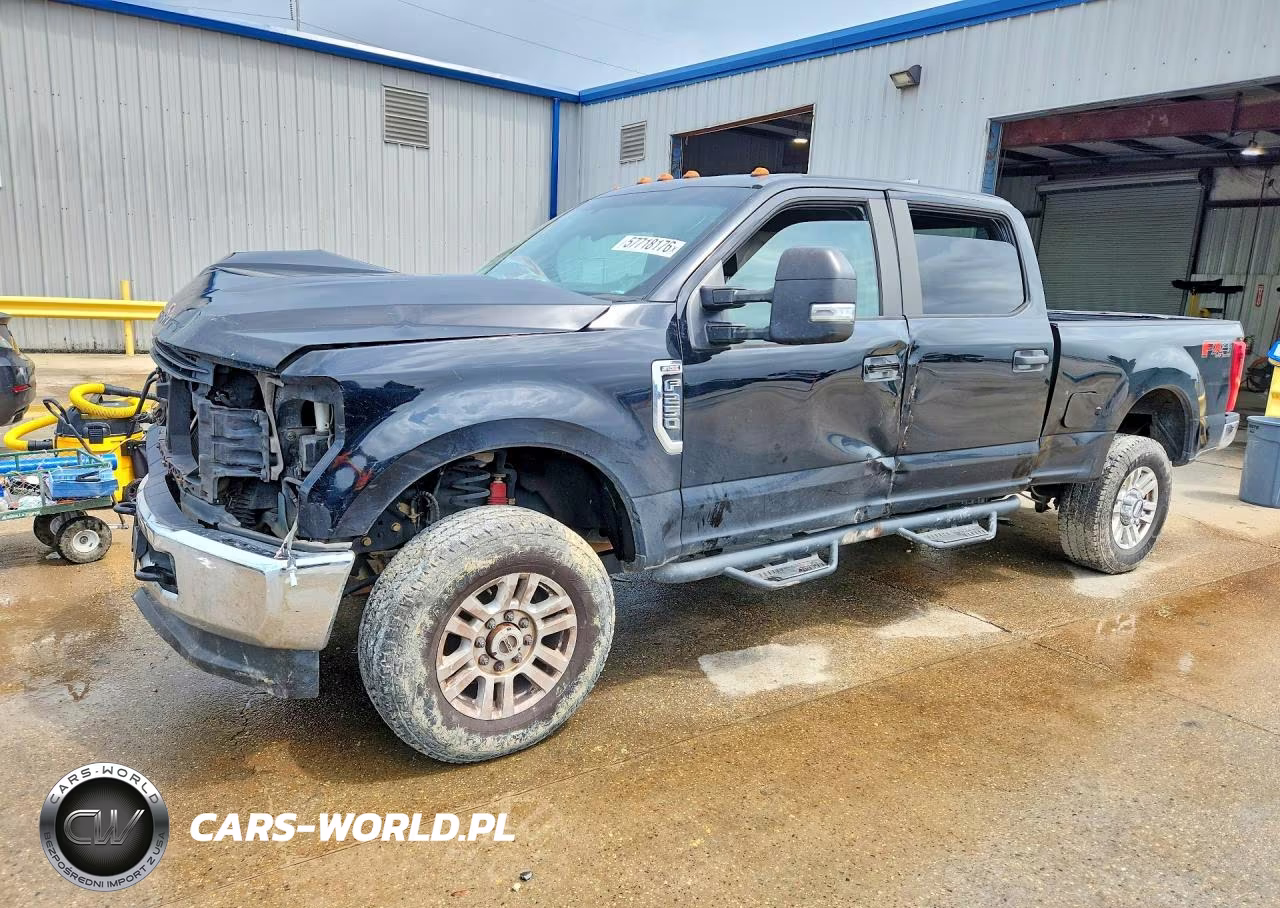 2017 Ford F250 Super Duty – zdjęcie 1 z 12