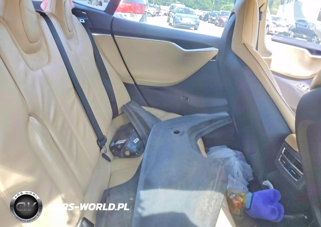 2013 Tesla Model S VIN:5YJSA1CP5DFP08823 - 10