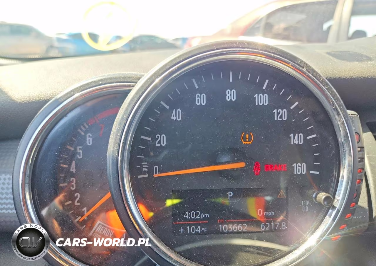 2015 Mini Cooper VIN:WMWXM5C56F3A56961 - 9