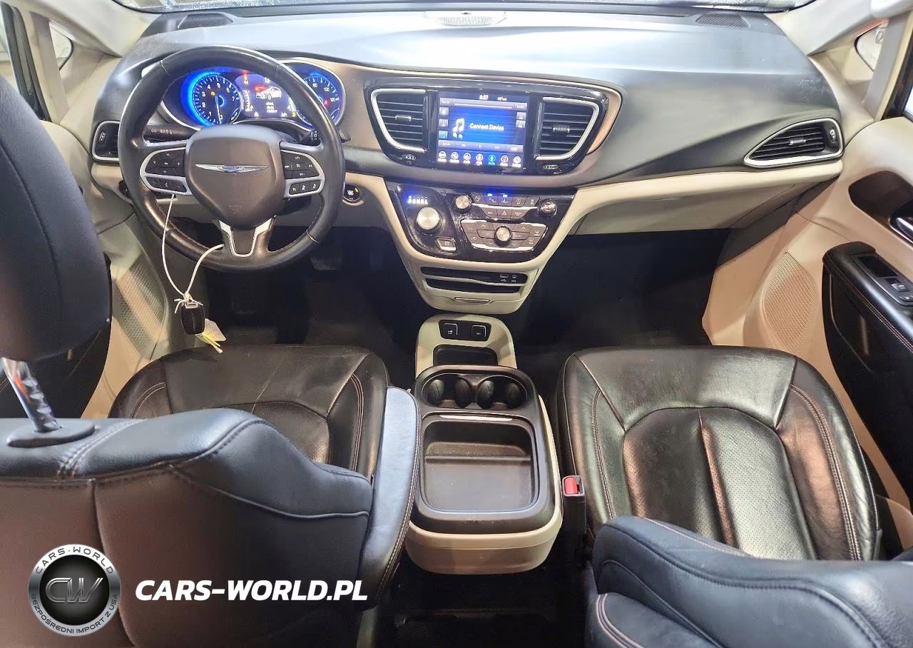 2018 Chrysler Pacifica Touring L VIN:2C4RC1BG9JR114424 - 8